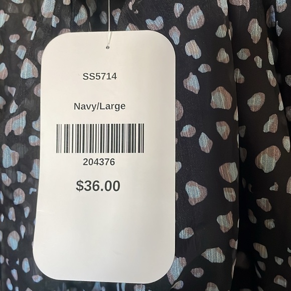 She + Sky women’s patterned long sleeve crop blouse - Picture 4 of 8